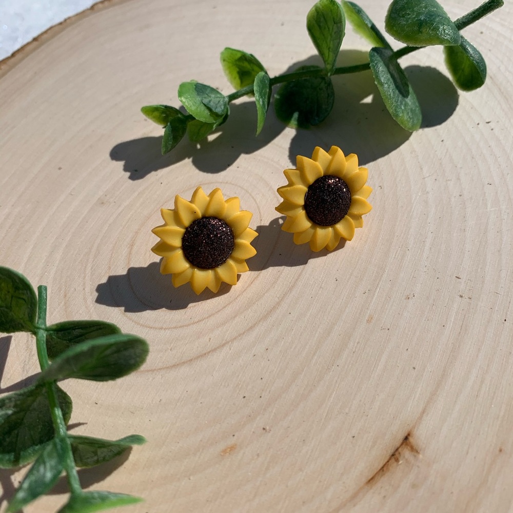 Sunflower Stud Earrings